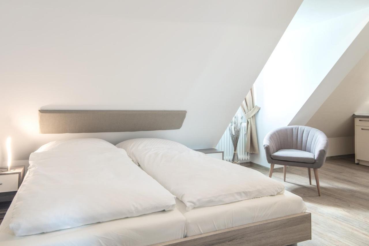 Residenz Weingut Schloss Reinhartshausen Bed & Breakfast Eltville am Rhein ภายนอก รูปภาพ