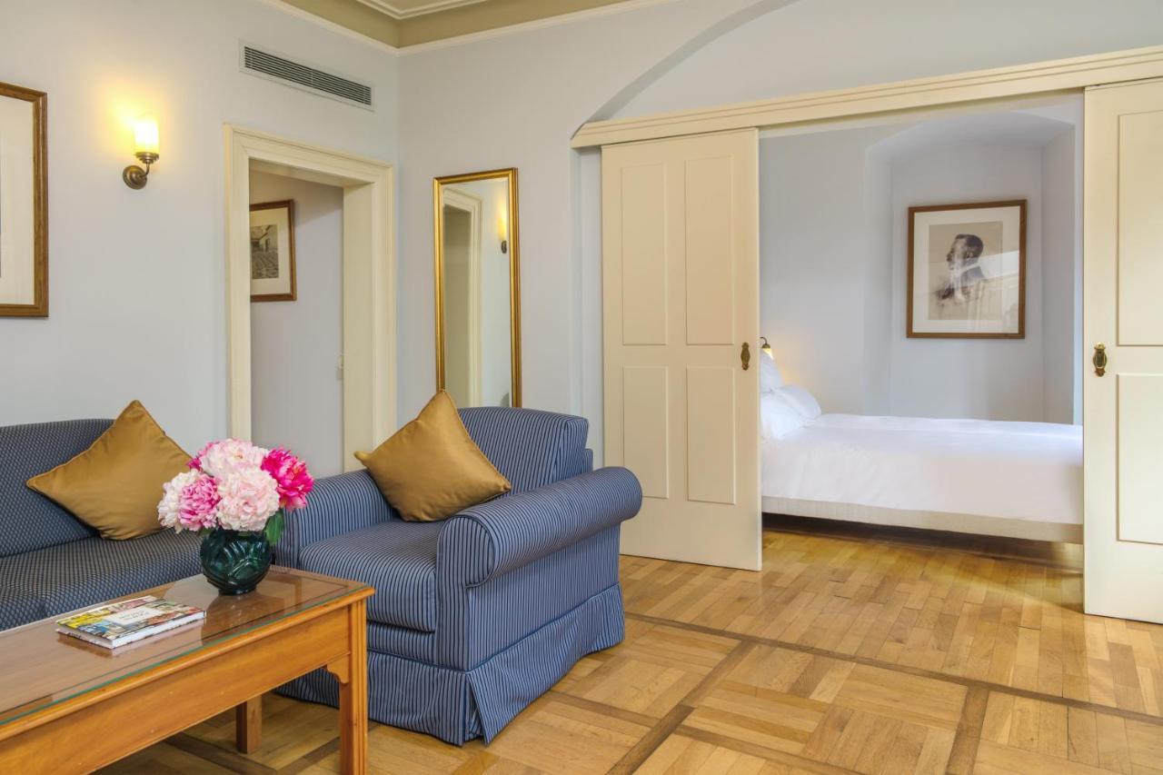 Residenz Weingut Schloss Reinhartshausen Bed & Breakfast Eltville am Rhein ภายนอก รูปภาพ